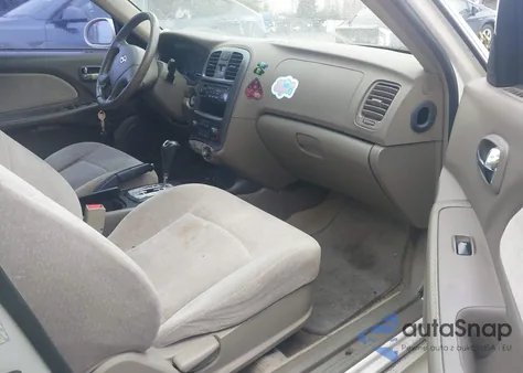 2004 Hyundai Sonata from USA, damaged, VIN KMHWF25S44A960819